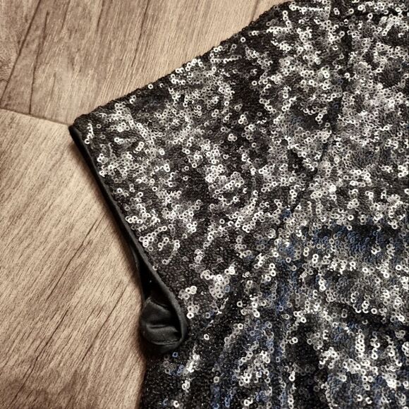 Boden Sequins Short SleeveTop Blouse Pewter Gray Size 8 NWT - Picture 3 of 5